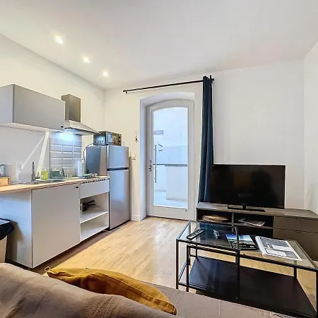 Cosy Près De La Gare - 4 Pers - Nr1 * Clermont-Ferrand